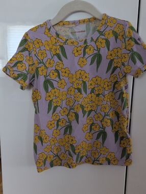 Mini Rodini Lavender Tee with Yellow Floral Print - Size 4/5